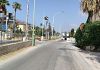 Alcamo marina. Vegetazione copre lo stop: serve un intervento urgente al pericoloso incrocio della Petrolgas