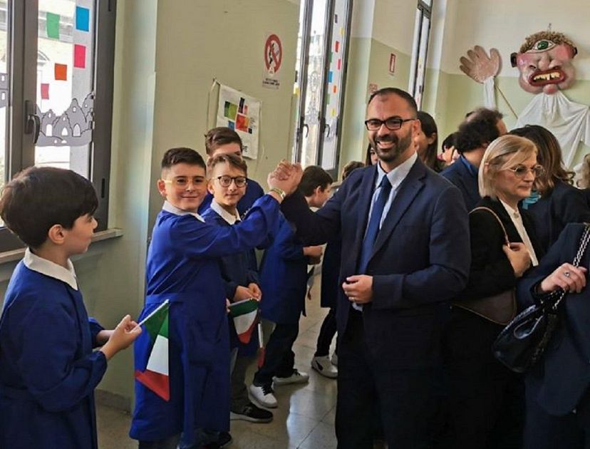 A Volte Bisogna Fare Un Passo Indietro