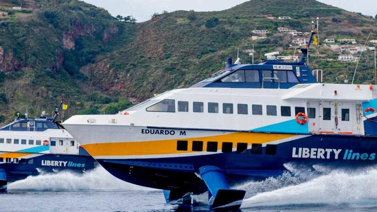 orari aliscafi reggio messina 2025