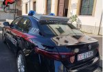 Inverte la segnaletica stradale munito di scala e attrezzi: fermato e denunciato dai Carabinieri di Alcamo 