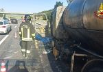 ​Autocisterna in fiamme sulla A29, aggiornamento