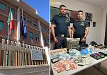 ​Roulotte adibita a market di stupefacenti a Marsala, sequestrati 2 chili di droghe: un arresto e una denuncia