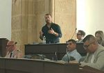 Mazara, il Consiglio approva proroga 