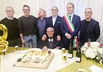 Marsala in festa per i 100 anni di Giuseppe Giubaldo: una vita tra sacrificio, resilienza e poesia