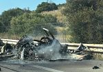 paura-in-autostrada-auto-in-fiamme-prima-dello-svincolo-per-terrasini