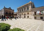 ​Erice, mobilità nel centro storico: finanziamento regionale per l’acquisto di una navetta da 6 posti
