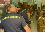 Palermo, sequestrati 10 mila peluches Labubu contraffatti 