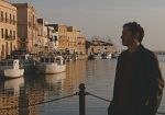 ​L’artista mazarese Cico Messina presenta l’album “Bar del Molo