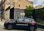 Calci, pugni, umiliazioni: genitori da incubo per cinque sorelle minorenni. Padre e madre arrestati