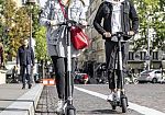 Monopattini elettrici. Dal 16 maggio obbligo di targa e assicurazione. Direttiva del Sindaco alla Polizia Municipale 