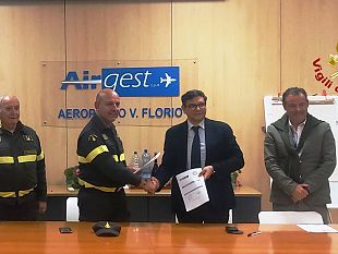 si-rafforza-lintesa-tra-aeroporto-di-trapani-e-vigili-del-fuoco-previsti-3-milioni-di-euro-di-investimenti