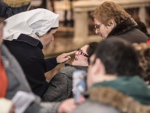 mazara/giornata-del-malato-le-celebrazioni-in-diverse-parrocchie