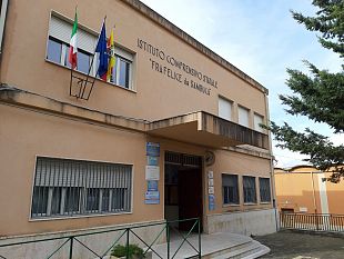 sambuca-lavori-di-manutenzione-nella-scuola-media-fra-felice