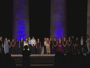 trapani/successo-al-teatro-di-segesta-per-lo-spettacolo-antigone-degli-studenti-del-liceo-fardella-ximenes-di-trapani