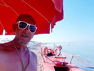 il-bagnino-mazarese-giancarlo-di-simone-protagonista-di-un-salvataggio-nella-costa-marsalese