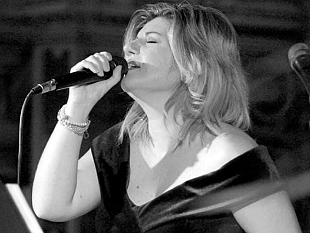 il-videoclip-di-che-uomo-sei-di-francesca-impallari-alle-semifinali-del-sanremo-videoclip-award