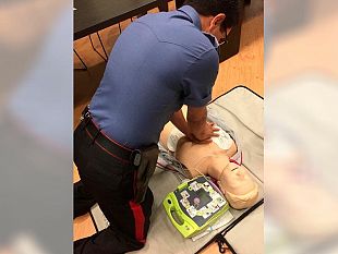 100-carabinieri-a-lezione-di-rianimazione-e-uso-del-defibrillatore