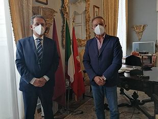 primo-incontro-tra-i-sindaci-di-marsala-e-trapani-grillo-e-tranchida