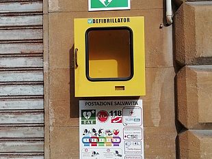 trapani-rubato-un-defibrillatore-ecco-come-sono-andate-le-cose