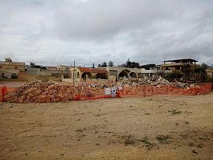 esclusivo-la-gdf-sequestra-a-triscina-larea-di-abbancamento-degli-sfabbricidi-realizzata-dalla-cogemat