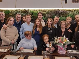 erice-la-signora-anna-tipa-festeggia-i-suoi-100-anni