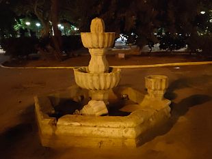 mazara-danneggiata-ancora-una-volta-storica-fontana-di-villa-jolanda