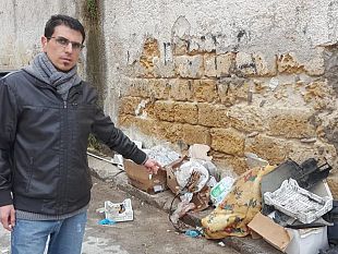 video-immondizia-ammucchiata-in-via-e-g-mattana-disappunto-di-esercenti-e-abitanti