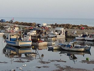 a-marinella-il-risveglio-e-allinsegna-della-puzza-di-fogne