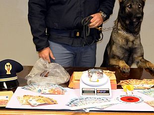 la-polizia-di-stato-sequestra-12-dosi-di-cocaina-ed-arresta-una-giovane-coppia-mazarese