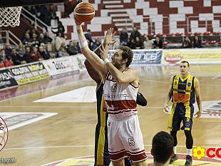 la-pallacanestro-trapani-torna-alla-vittoria-scafati-battuta-95-87