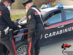 trapani/pantelleria-i-carabinieri-sequestrano-100-gr-di-cocaina-arrestato-un-48enne