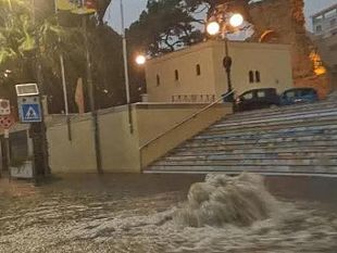 mazara-temporale-primaverile-provoca-forti-disagi-in-citta