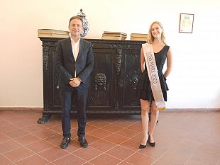 mazara-il-sindaco-incontra-miss-mare-2020