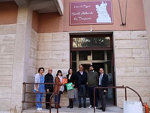 donato-un-defibrillatore-alla-casa-di-riposo-santalberto-da-trapani