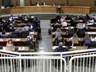 allarme-bomba-e-scontro-sui-giudici-il-maxi-processo-hydra-si-rimane-a-milano