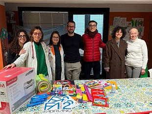 rotaract-club-marsala-porta-colori-e-sorrisi-alla-ludoteca-dellospedale-paolo-borsellino