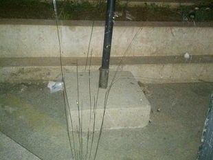 mazara-danneggiata-la-pensilina-autobus-appena-installata-in-via-casa-santa