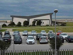 mazara-lavori-di-rafforzamento-della-mantellata-di-difesa-del-porto-nuovo