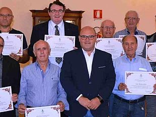 mazara-riconoscimento-ai-marinai-che-hanno-trasportato-il-simulacro-di-san-vito