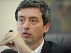 marsala-il-ministro-della-giustizia-orlando-a-marsala-per-sostenere-la-candidatura-di-di-girolamo