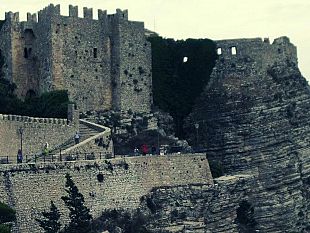 erice-e-il-momento-degli-empori-sociali-siciliani