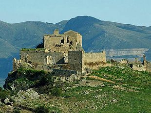 apertura-castello-di-calatubo-13-maggio-2018