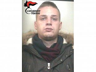 alcamo-evade-dai-arresti-domiciliari-arrestato-dai-carabinieri