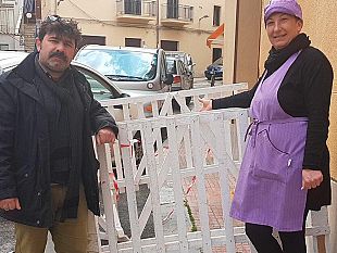 video-mazara-la-pericolosa-voragine-di-via-pescatori-il-disagio-degli-esercenti