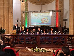 intesa-tra-progetto-sicilia-e-noi-siciliani-con-busalacchi-nel-nome-della-moneta-complementare