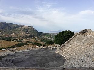 estate-questa-sera-due-rassegne-teatrali-in-provincia