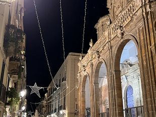 natale-2022-al-via-affissione-luminarie-a-trapani