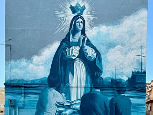 a-trappeto-un-grande-murales-dedicato-alla-madonna-assunta