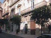 sul-meridiano-di-greenwich-presentazione-del-romanzo-dellegiziano-shady-lewis-al-cortile-di-palazzo-garofalo