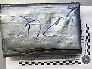 trasporta-oltre-un-chilogrammo-di-cocaina-arrestato-dalla-polizia-di-stato